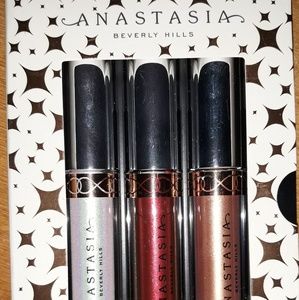 Anastasia Beverly Hills- metallic lipstick set